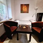 Centrum Gurgacza Apartment *
